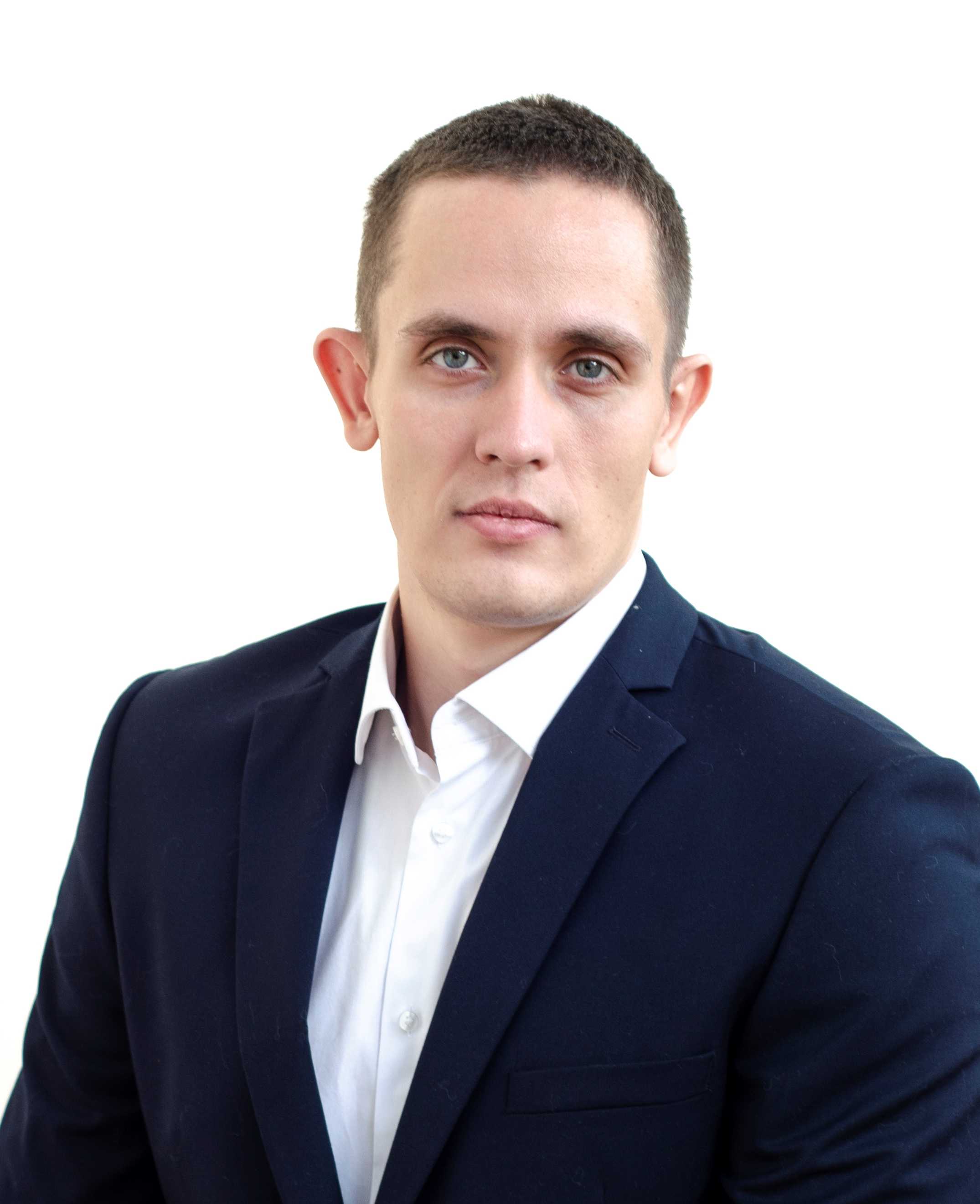 Алексей комаров