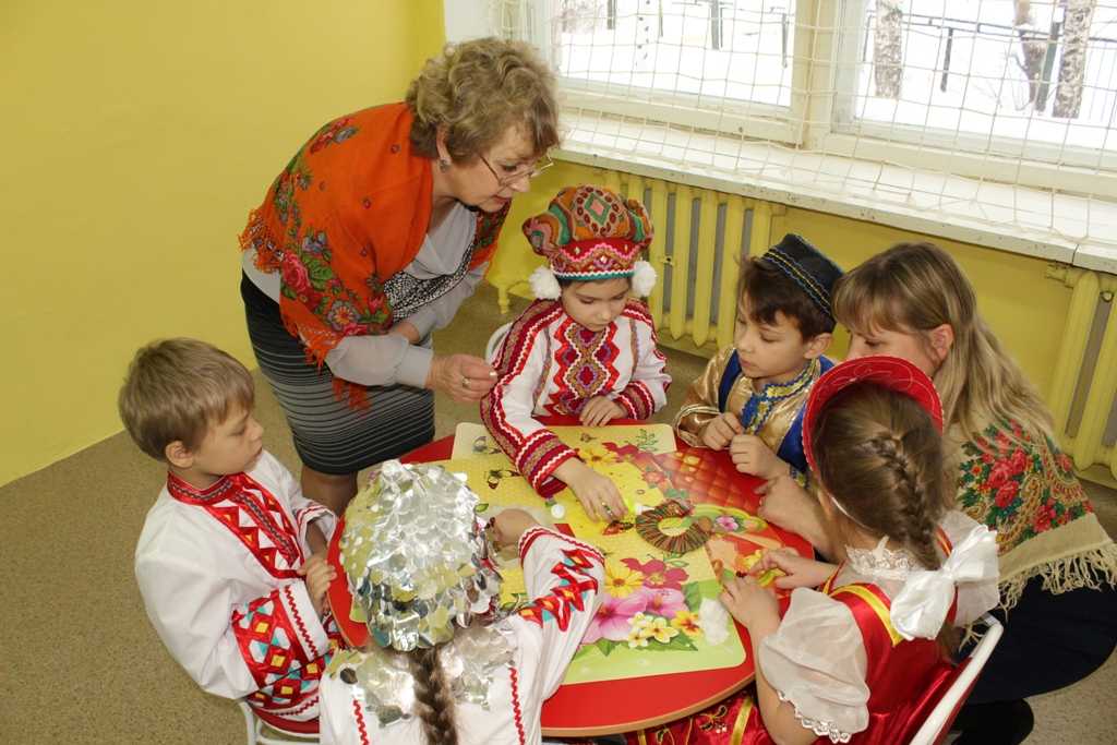 Праздники - какие бывают и как проводят праздничные дни